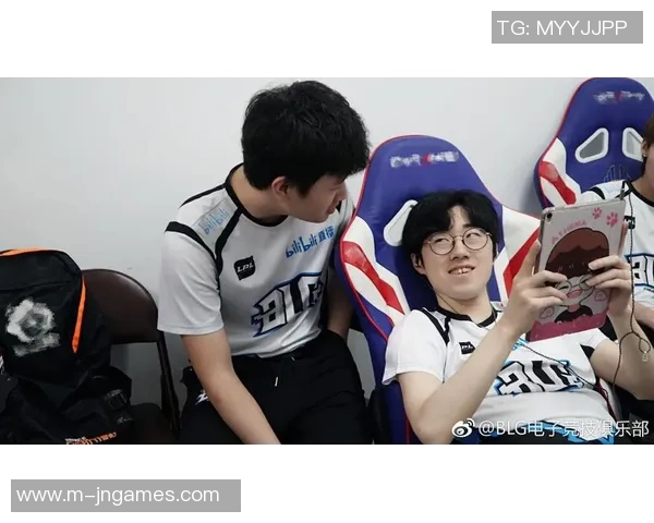 电竞比分分析和平精英赛事中BLG盯防策略的成败得失探讨 电竞比分分析和平精英赛事中BLG盯防策略的成败得失探讨